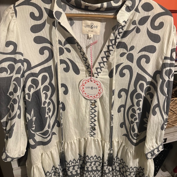 Umgee top - Picture 1 of 2